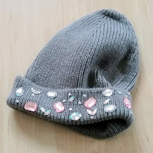 🔥SALE!🔥💥NEW!💥JEWELED BEANIE💥 - Picture 6 of 6